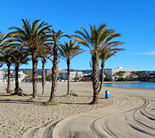 Plage de sable El Arenal Javea