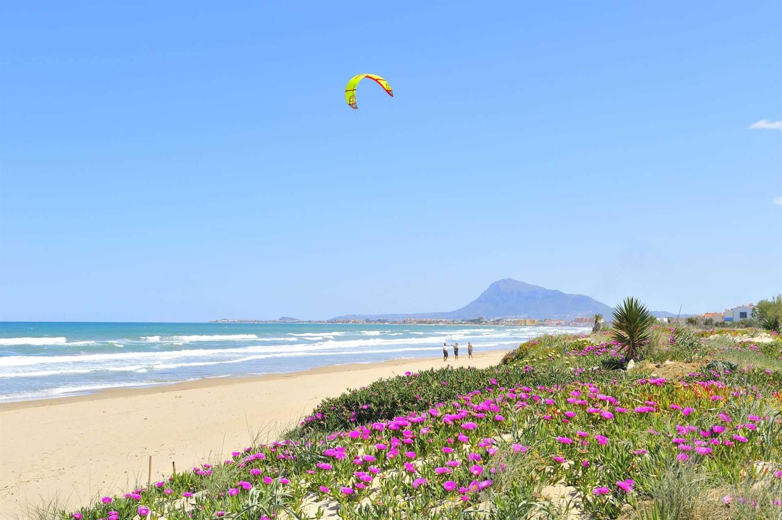 strand van Denia