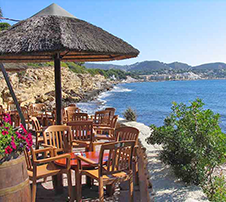 Essen an der Küste in Moraira Costa Blanca